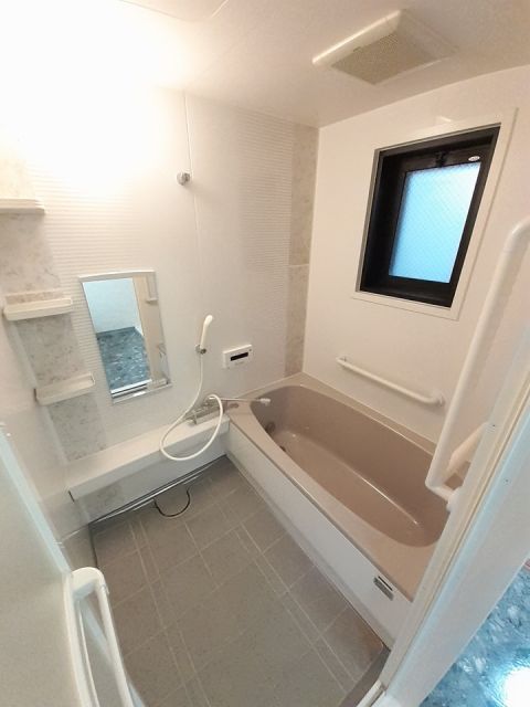 バス・シャワールーム