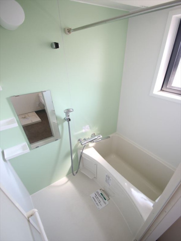 バス・シャワールーム　浴室乾燥機付のUB