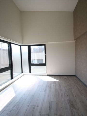 居室・リビング　8帖洋室　2面採光で明るいお部屋