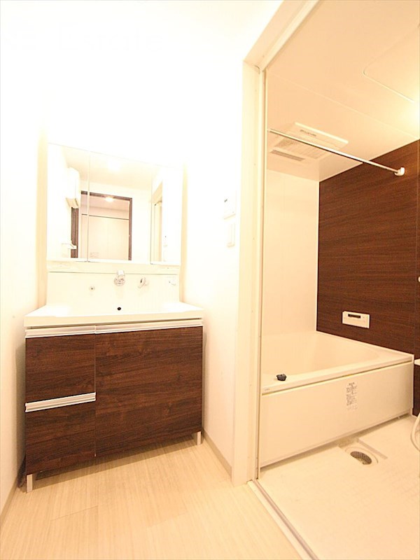 洗面設備　洗面所