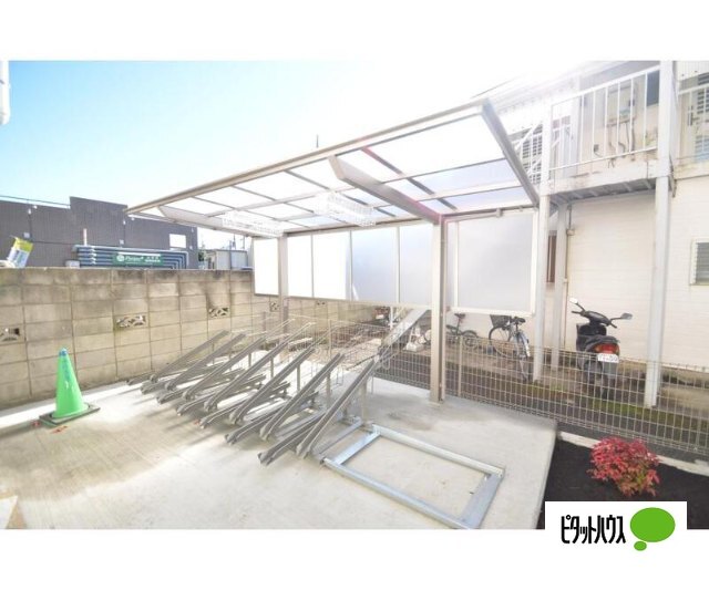 駐車場　※駐輪場