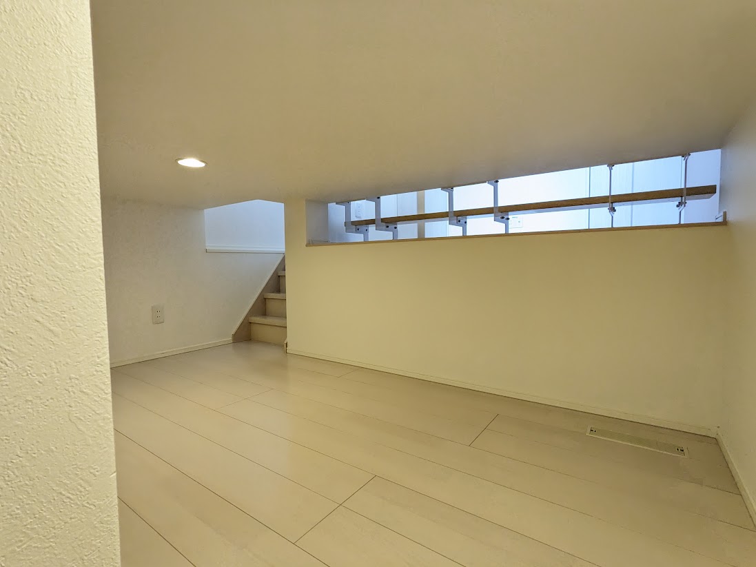 収納　床下収納