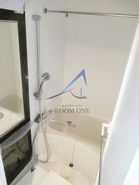 バス・シャワールーム　お風呂です。
