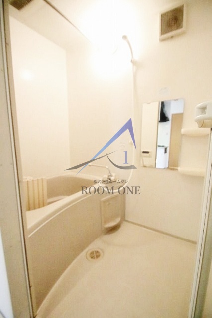 バス・シャワールーム　お風呂です。