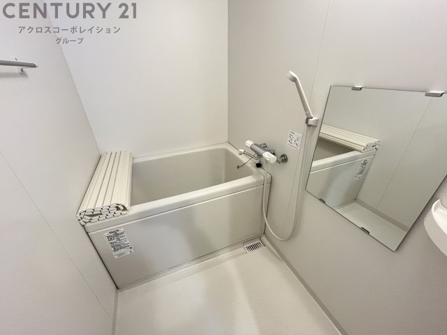 バス・シャワールーム　バストイレ別でおすすめです☆