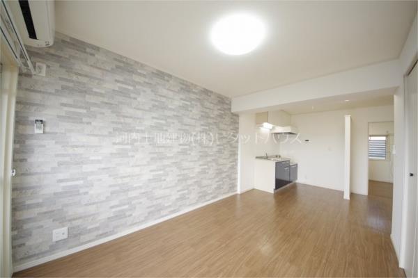 居室・リビング　リビング