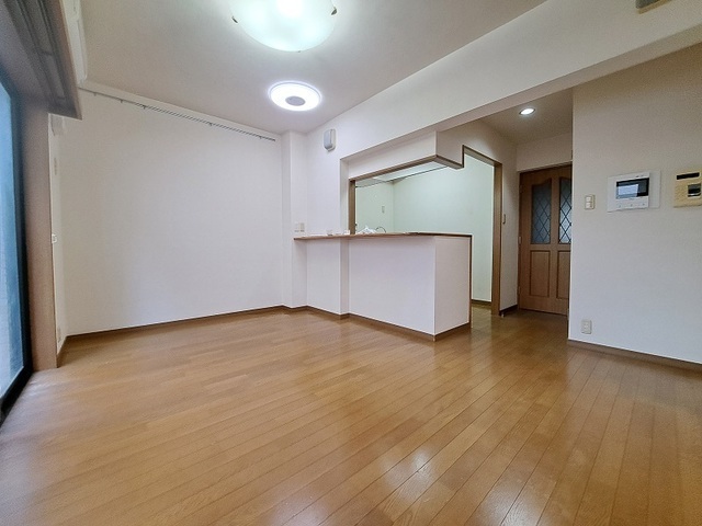 居室・リビング　リビング