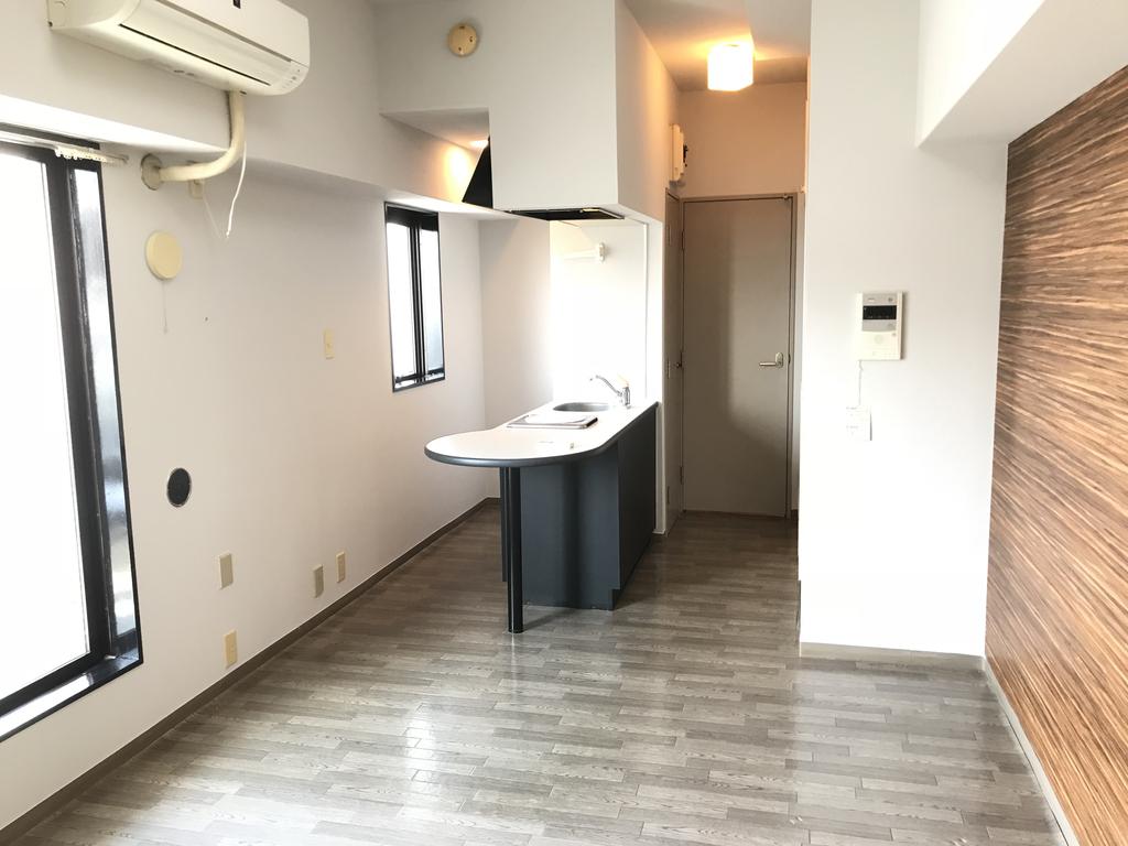 居室・リビング　別部屋モデル写真