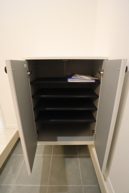 収納　同施工会社、別物件の参考写真