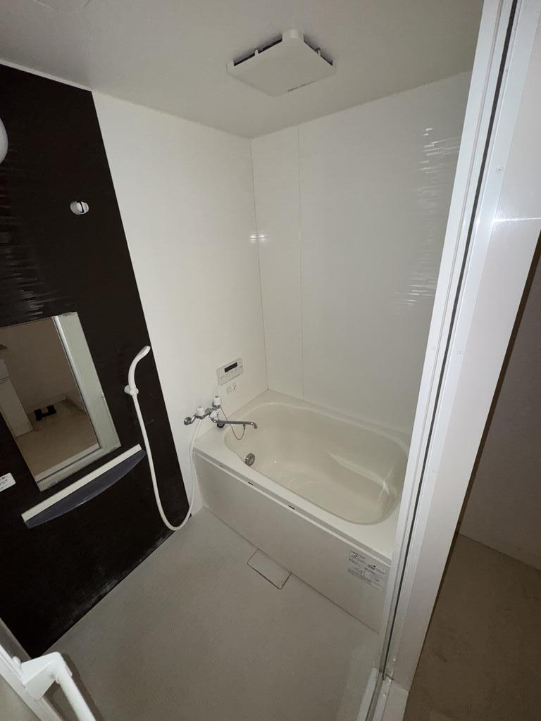 バス・シャワールーム　追炊き機能付き