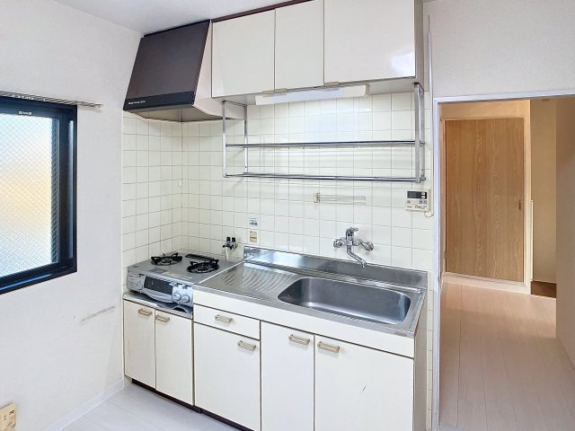 キッチン　2024年11月撮影※現況を優先致します。