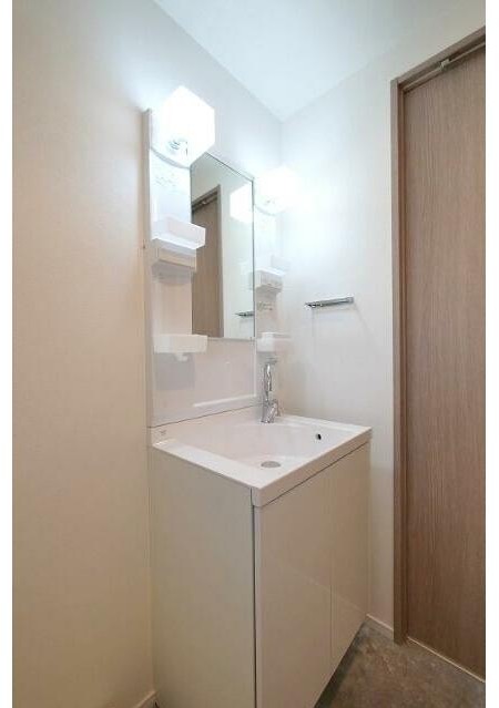 洗面設備　身支度に便利な洗面台♪