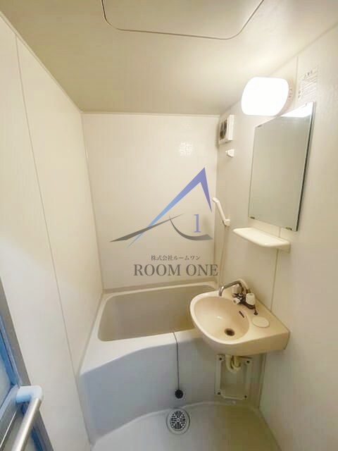 バス・シャワールーム　お風呂です。