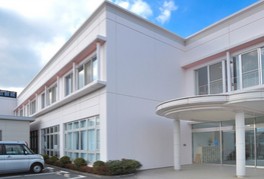 病院　岡田病院（病院）まで405m