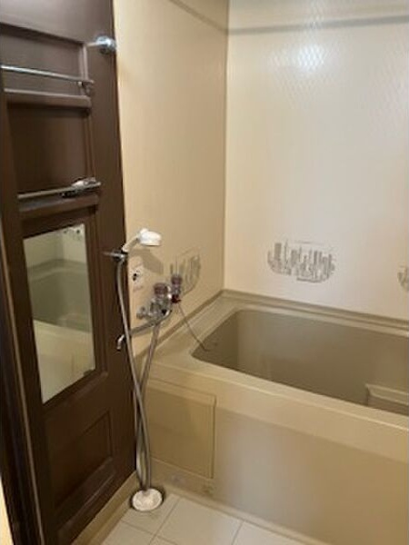 バス・シャワールーム　きれいなお風呂で快適バスタイム♪