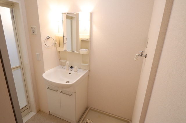 洗面設備　洗髪洗面化粧台