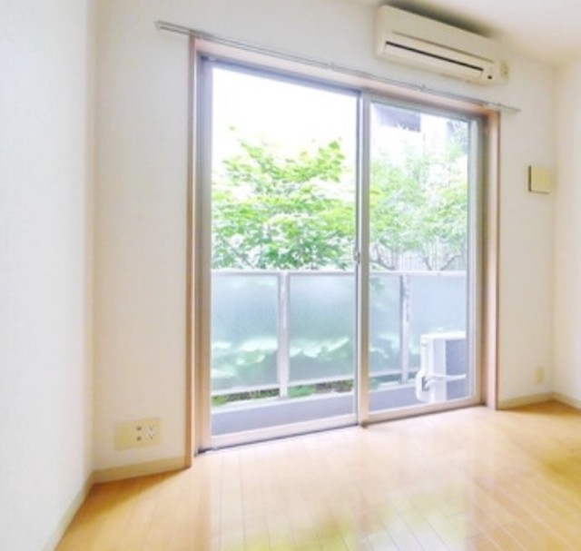 居室・リビング　別部屋同仕様タイプ