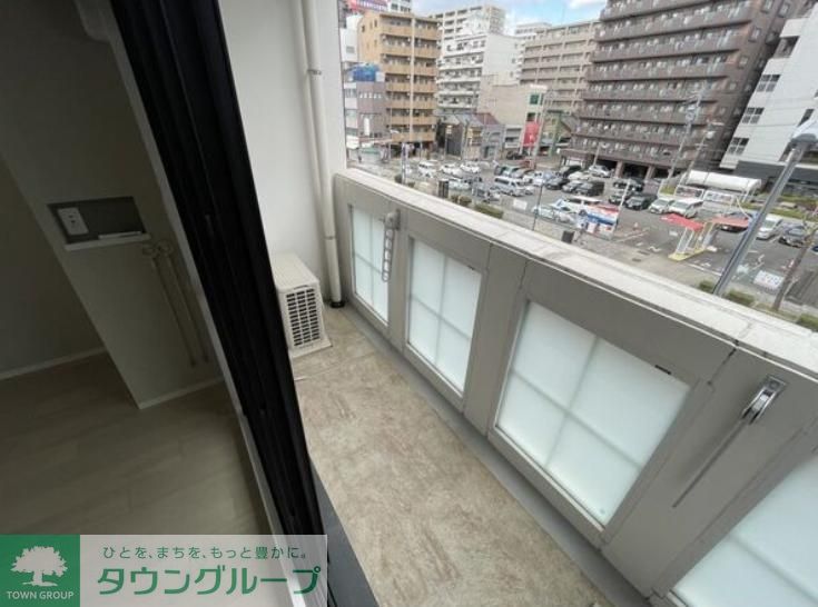 バルコニー　バルコニー