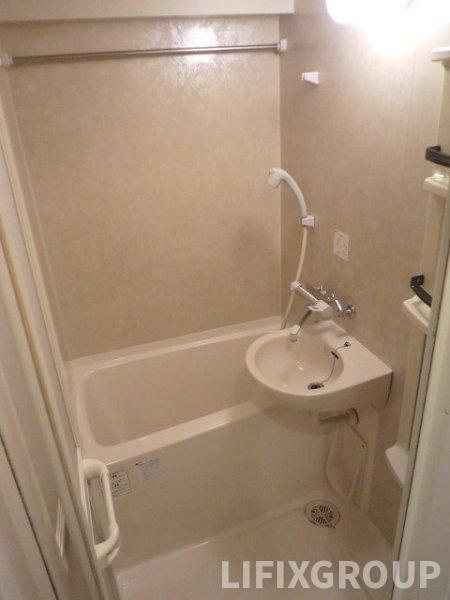 バス・シャワールーム　風呂