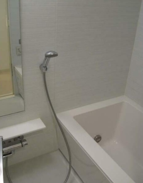 バス・シャワールーム　同仕様参考写真