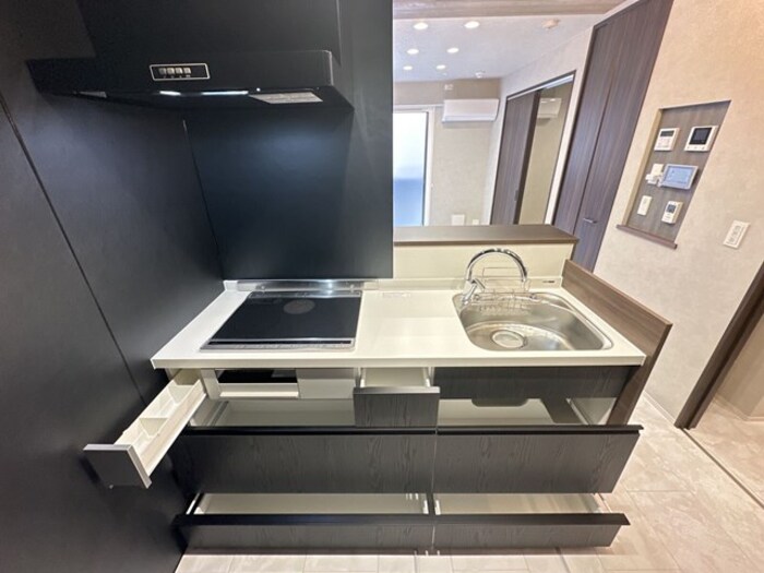 キッチン　キッチン収納