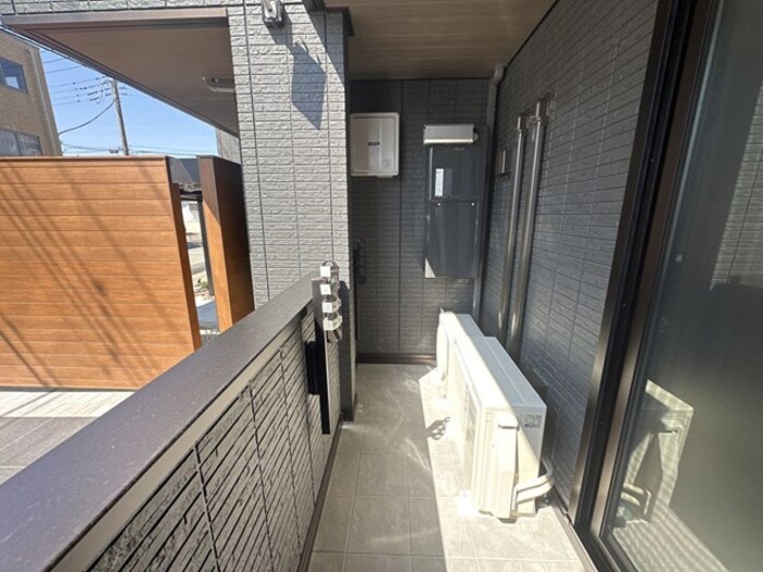 バルコニー　バルコニー