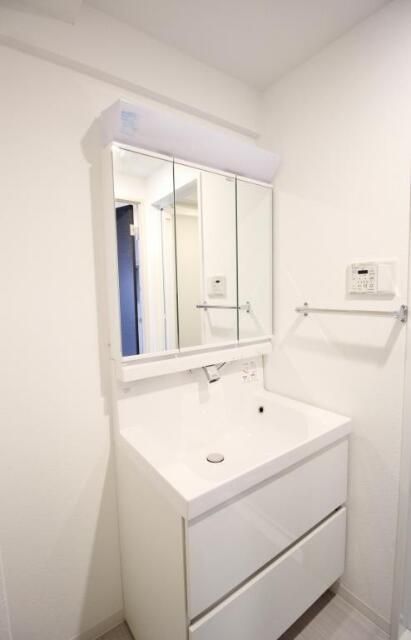 洗面設備　☆うれしい独立洗面台☆