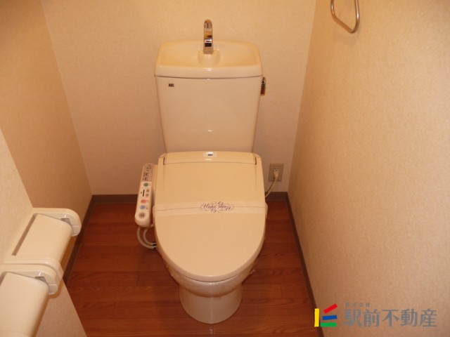 トイレ　温水洗浄便座付