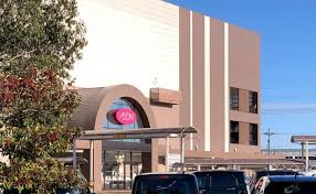 ショッピングセンター　イオン金沢店（ショッピングセンター）まで516m