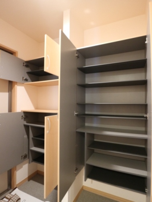 玄関　シンプルで使いやすい玄関です