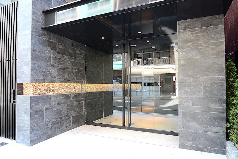 エントランス　建物の内部です