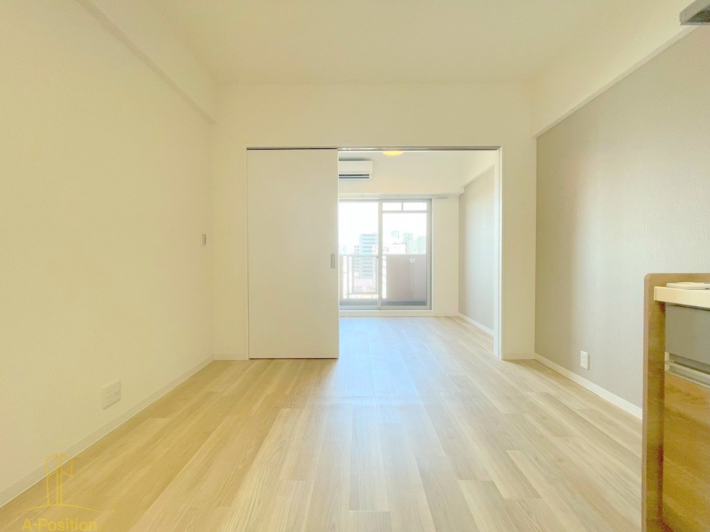 居室・リビング　フロンティアタワー九条I