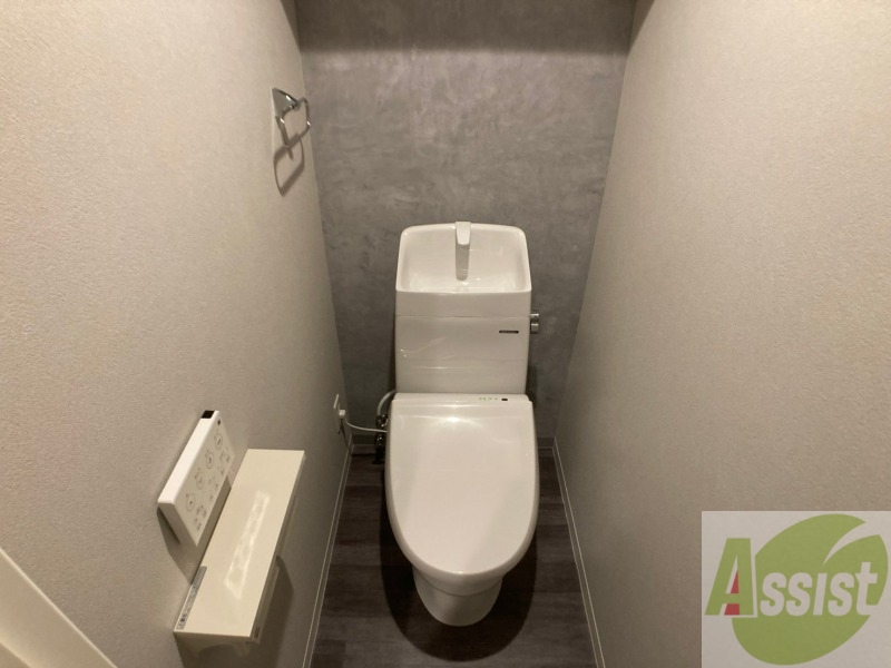 トイレ　ウォシュレット機能がついたトイレ。安心して使用できますね。