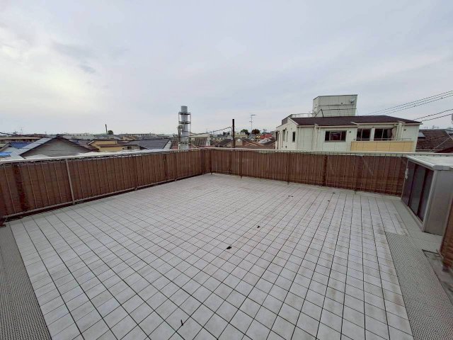 眺望　★お子さんのビニールプールや星を眺めたりと多目的に使える屋上