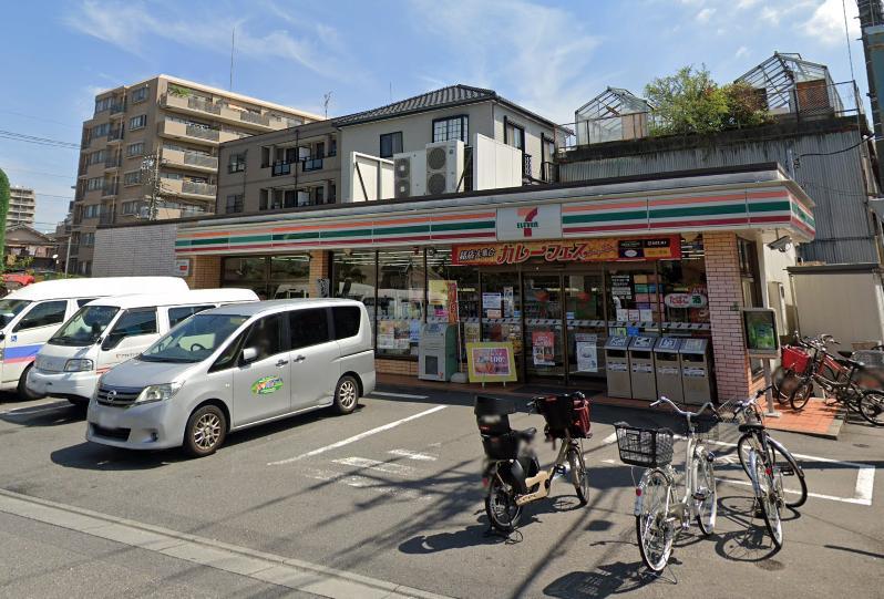 コンビニ　セブンイレブン（コンビニ）まで450m