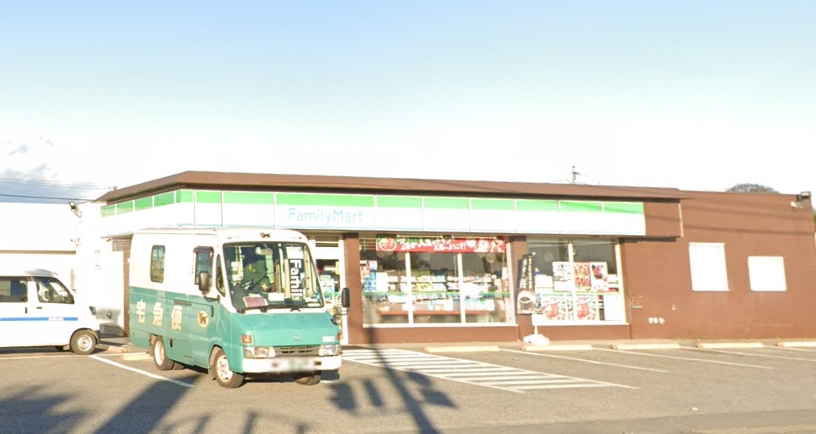 コンビニ　ファミリーマート 宇都宮江曽島店（コンビニ）まで459m