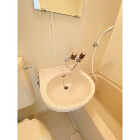 洗面設備　※他部屋参考写真