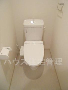 トイレ　シャワー付トイレ