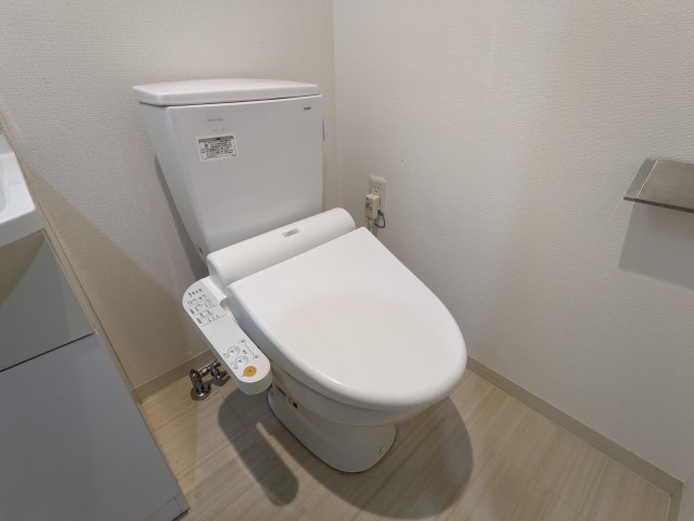 トイレ　シンプルで使いやすいトイレです