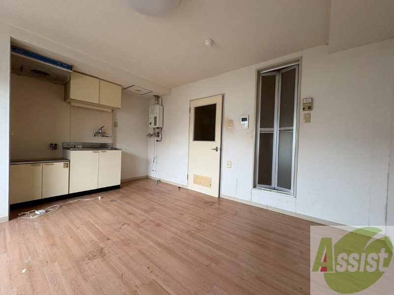 居室・リビング　広くてキレイなお部屋が広がっていて、充実した生活が送れそう。