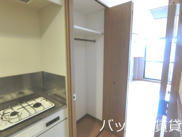 収納　画像は別号室イメージの為、現況を優先いたします。
