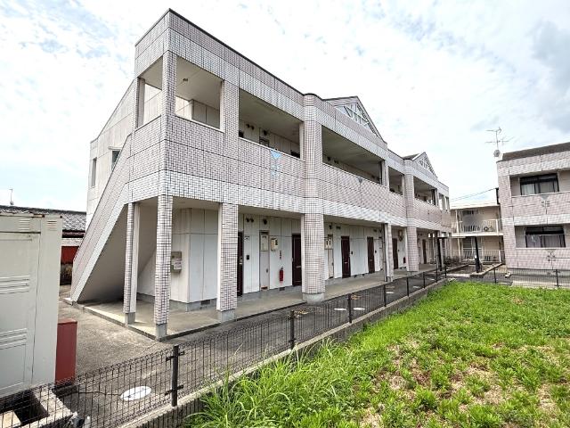 建物外観　外観写真（昼）