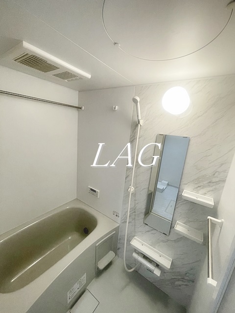 バス・シャワールーム　お風呂です。