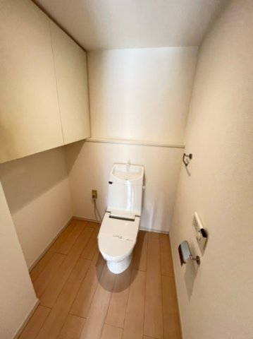 トイレ　別部屋参考写真です