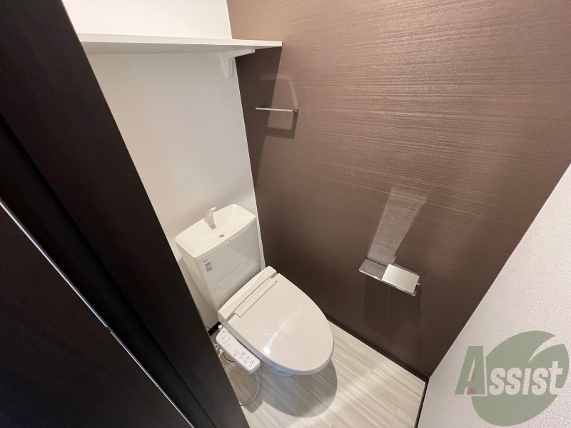 トイレ　ウォシュレット付きトイレはいつでも快適です。