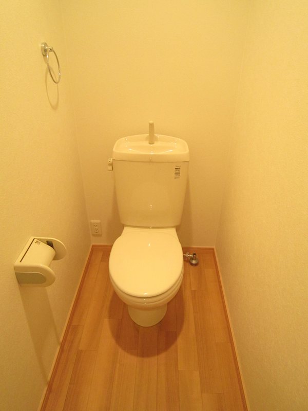トイレ　参考写真