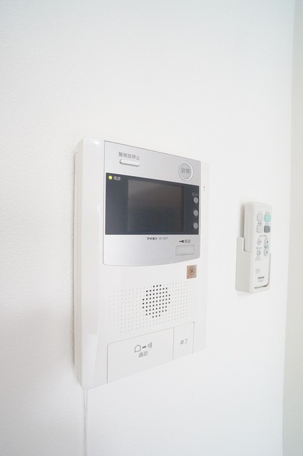 セキュリティ　参考写真（同建物別部屋のものです）