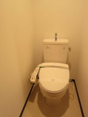 トイレ　トイレもきれいです