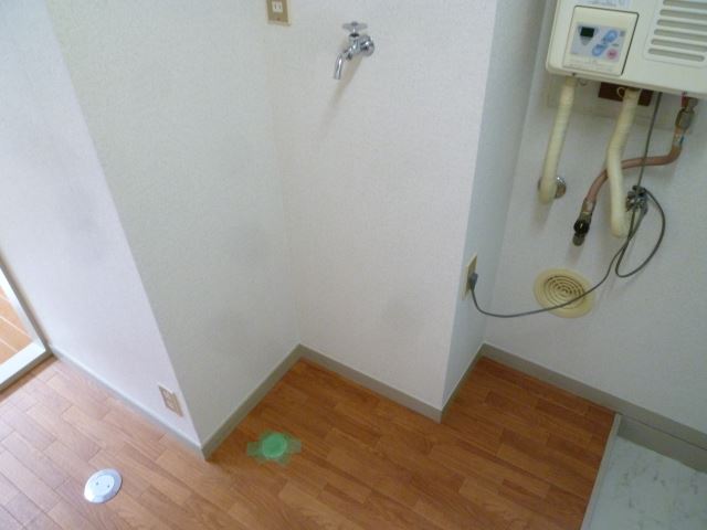 その他設備　洗濯機置場