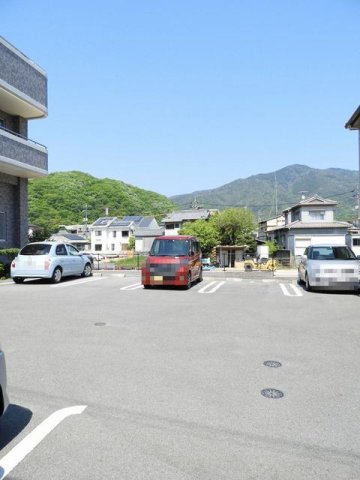 駐車場　駐車場があります